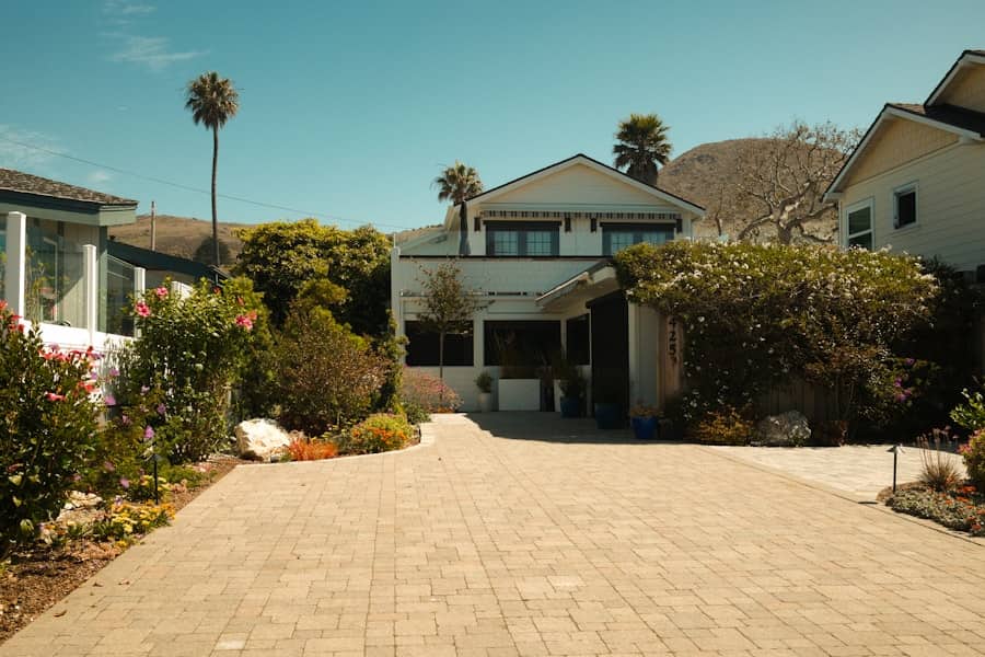 Residential concrete driveway in Santa Cruz County
